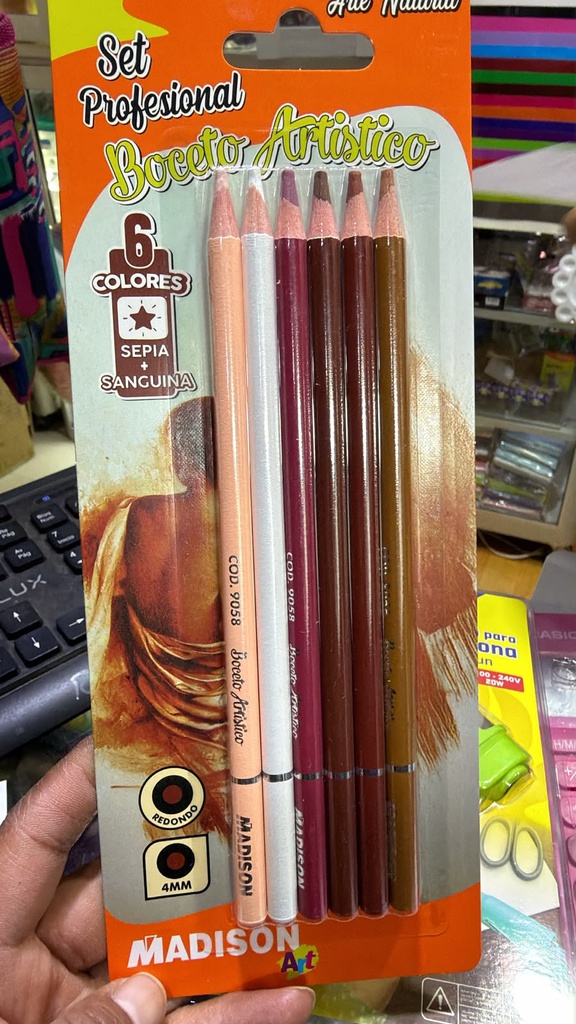 SET DE LAPIZ PROFESIONAL 6 PCS BOCETO ARTISTICO MADISON 4MM